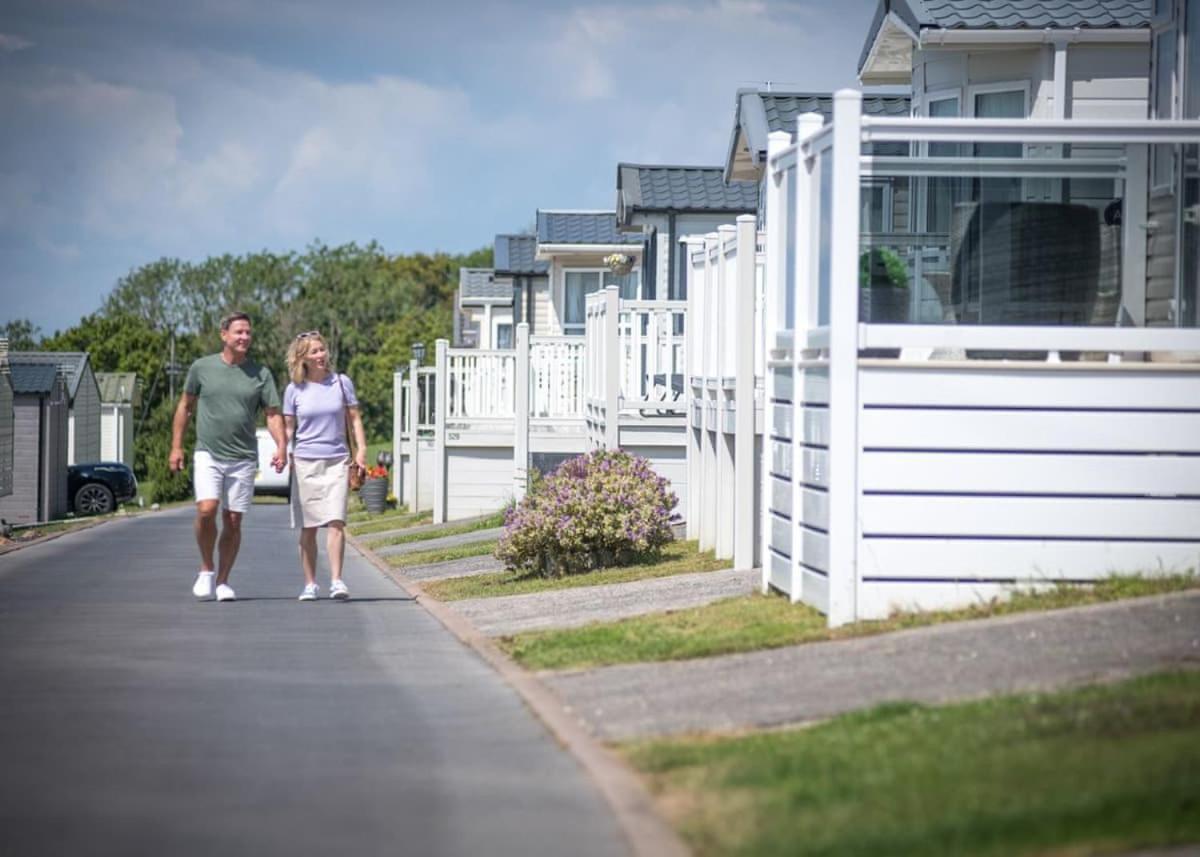 Llanrhidian Holiday Park Swansea Extérieur photo